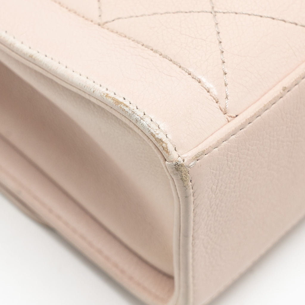 CHANEL 17C CLICK LABEL SHOULDER BAG CALFSKIN LIGHT PINK LGHW