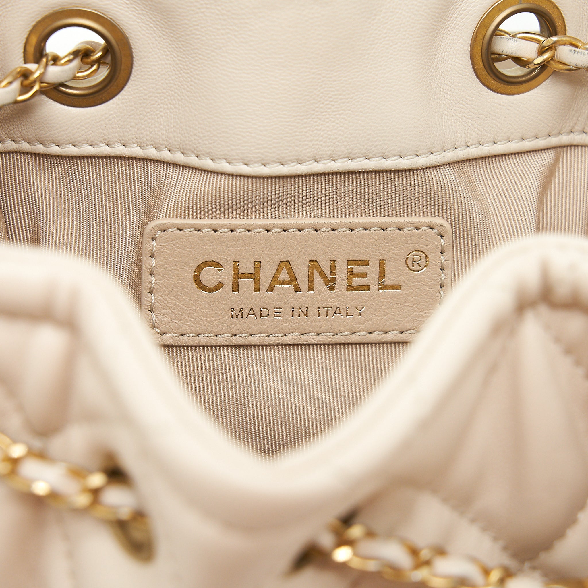CHANEL BUTTON BUCKET CROSSBODY BAG LAMBSKIN WHITE GHW