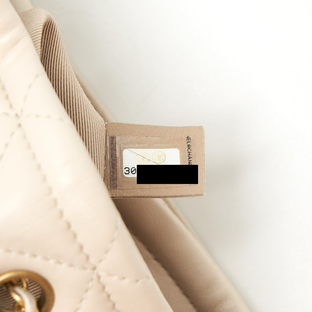 CHANEL BUTTON BUCKET CROSSBODY BAG LAMBSKIN WHITE GHW