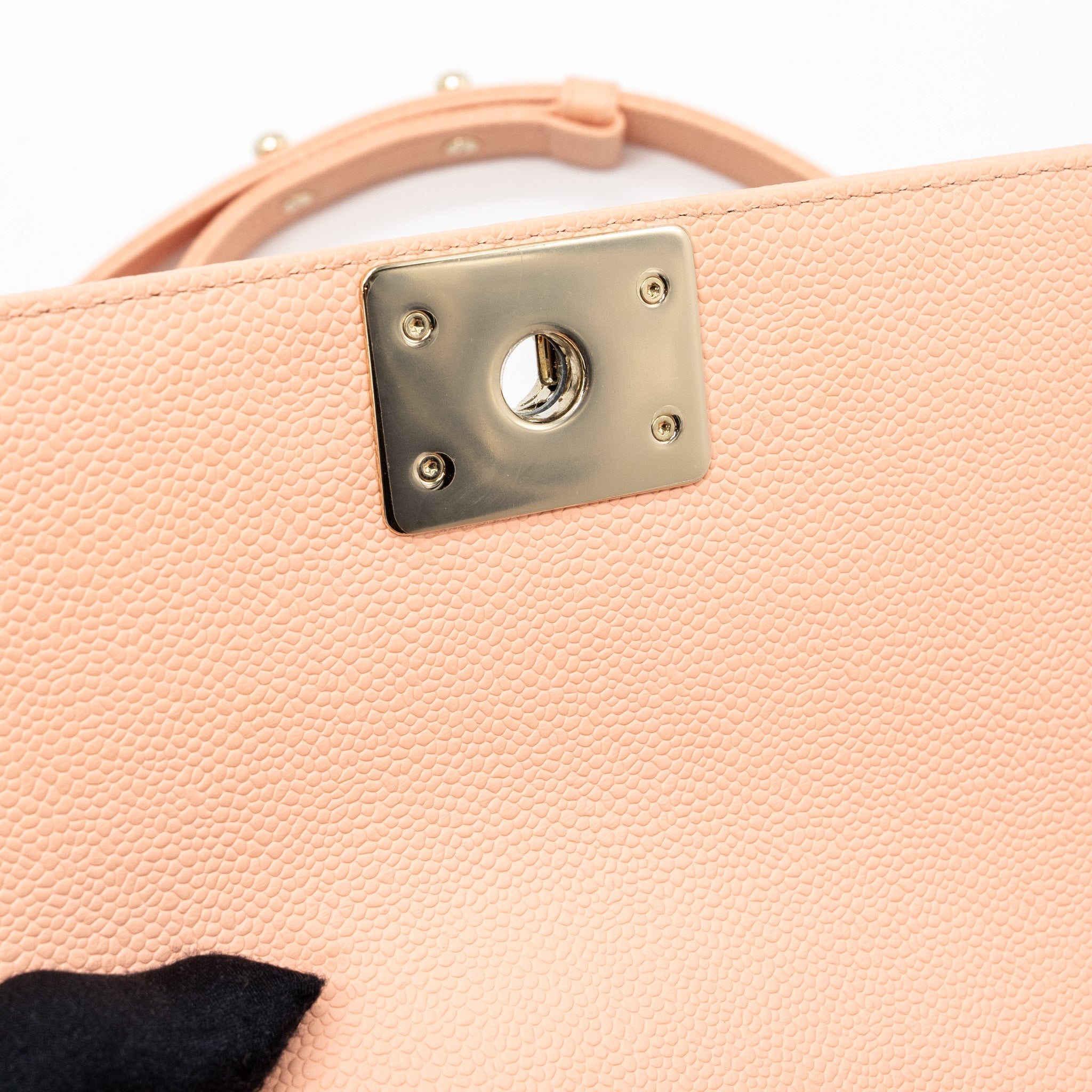 CHANEL SMALL BOY BAG CAVIAR LIGHT PINK LGHW