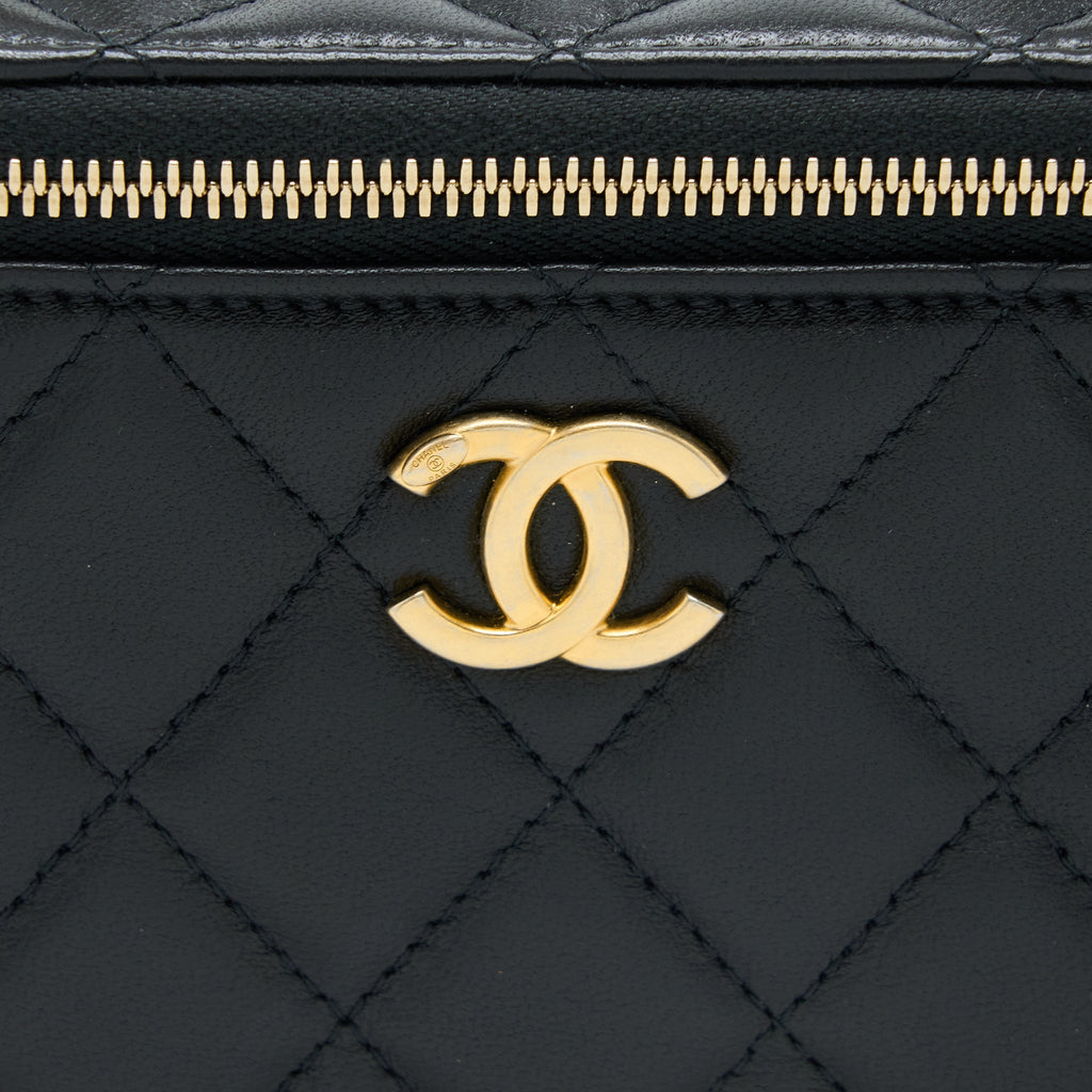 CHANEL TOP TWIST CHAIN HANDLE LONG VANITY WITH CHAIN LAMBSKIN BLACK BRUSHED GHW (MICROCHIP)