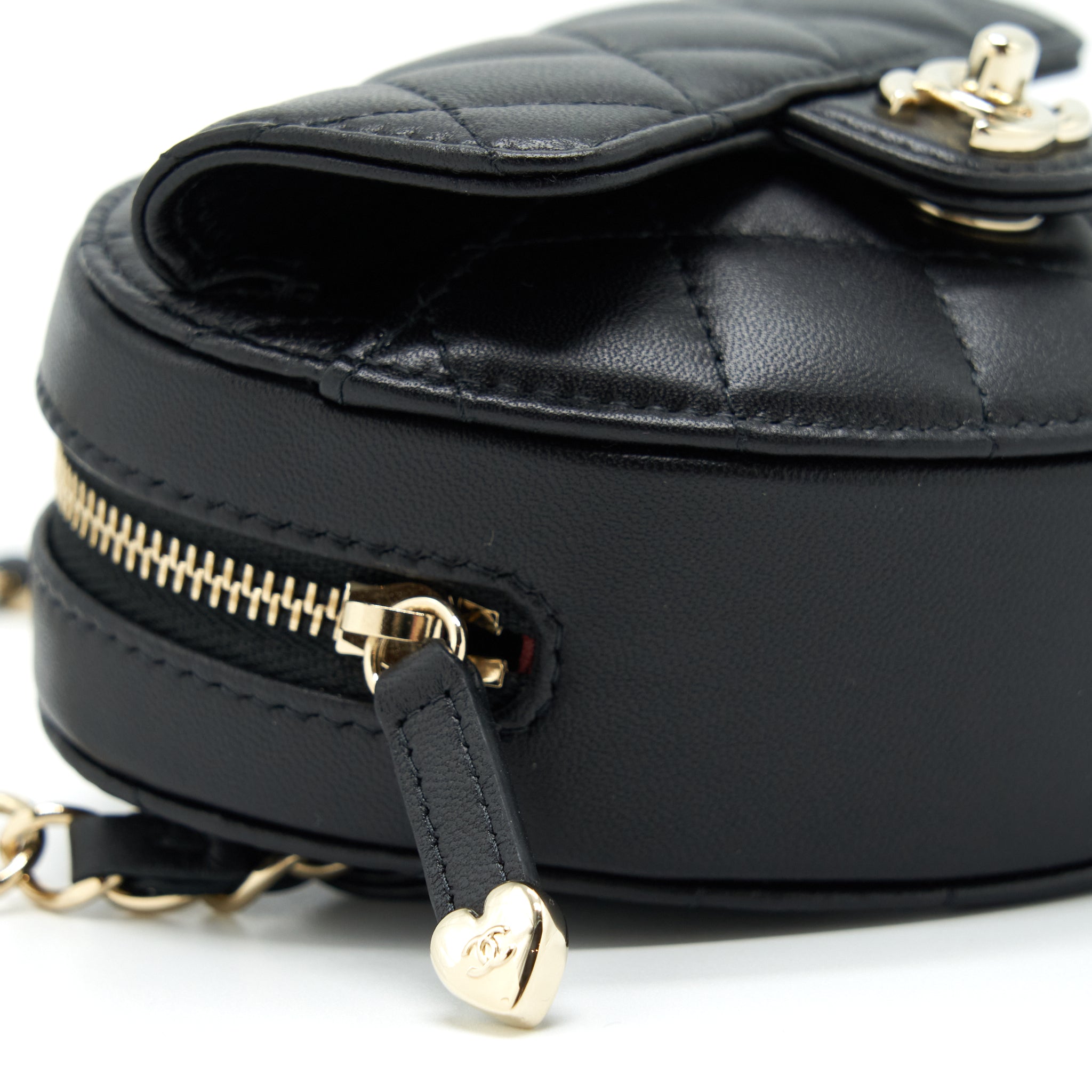 CHANEL 22S HEART BELT BAG LAMBSKIN BLACK LGHW