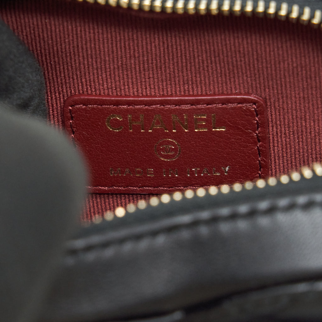 CHANEL 22S HEART BELT BAG LAMBSKIN BLACK LGHW