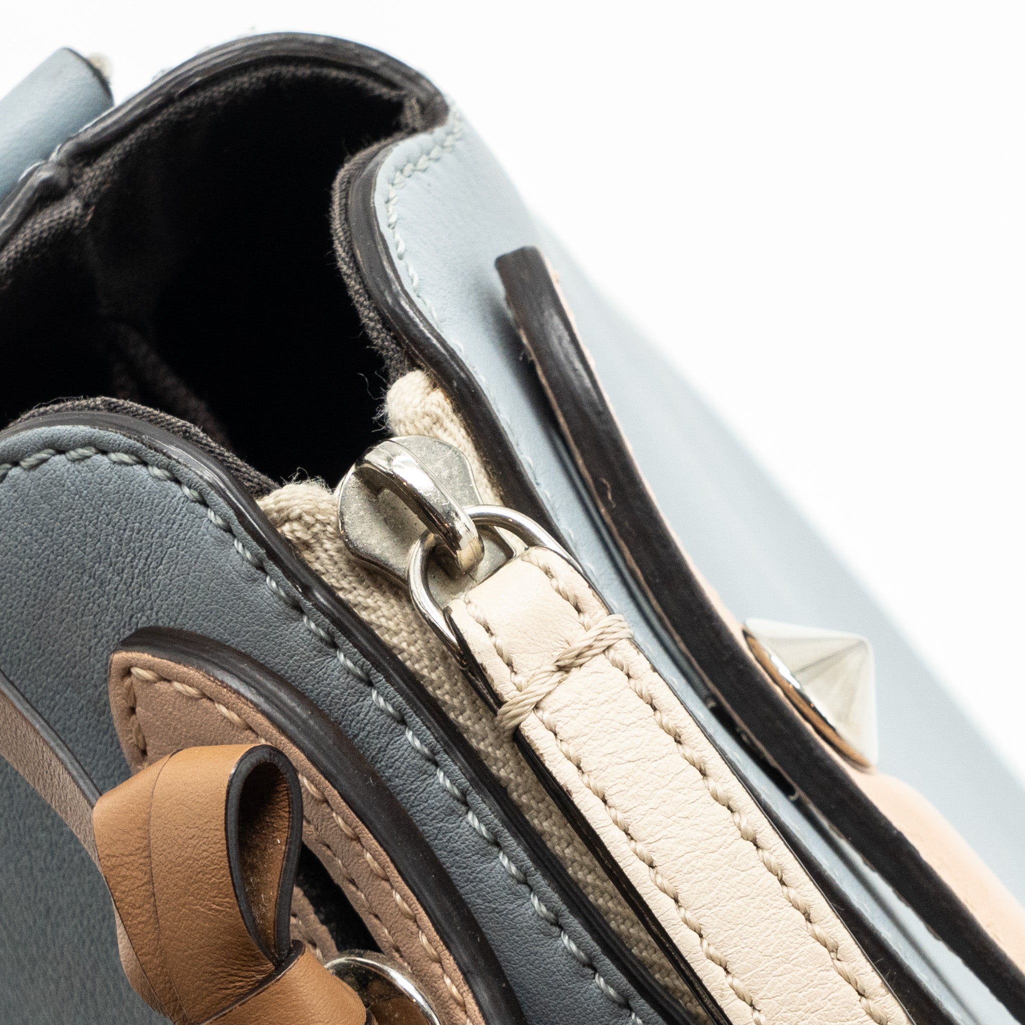 FENDI BY THE WAY CALFSKIN MULTICOLOUR LIGHT BLUE / PINK SHW