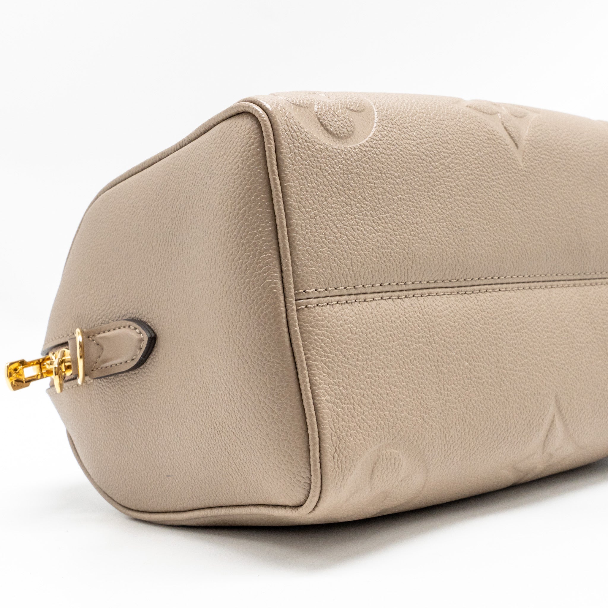 LOUIS VUITTON SPEEDY BANDOULIÈRE 25 EMPREINTE LEATHER TOURTERELLE GHW
