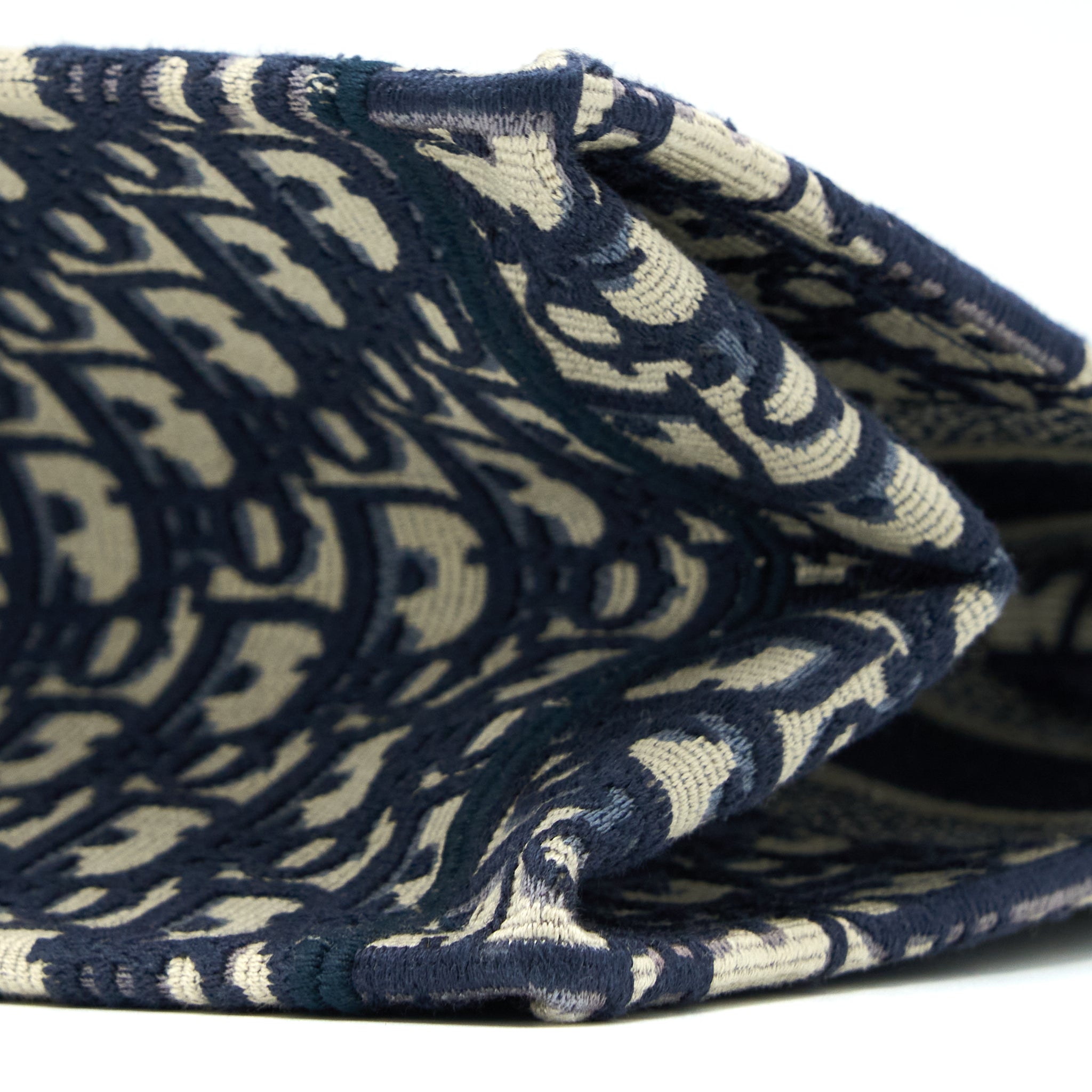 DIOR MEDIUM BOOK TOTE BLUE OBLIQUE EMBROIDERY