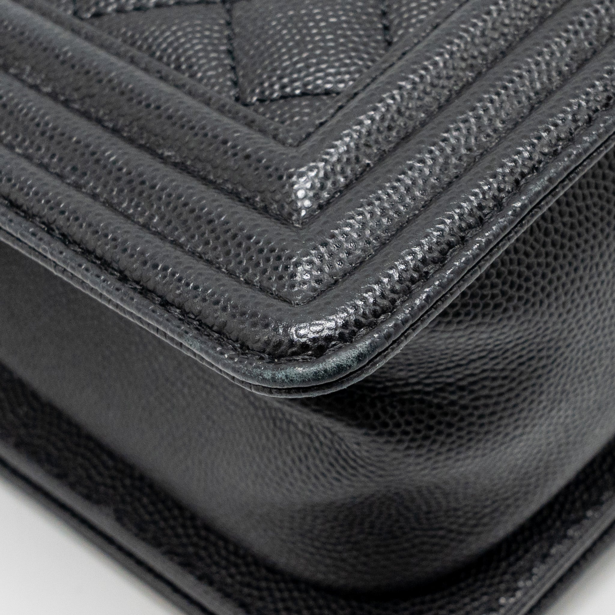 CHANEL MEDIUM BOY BAG CAVIAR BLACK SHW