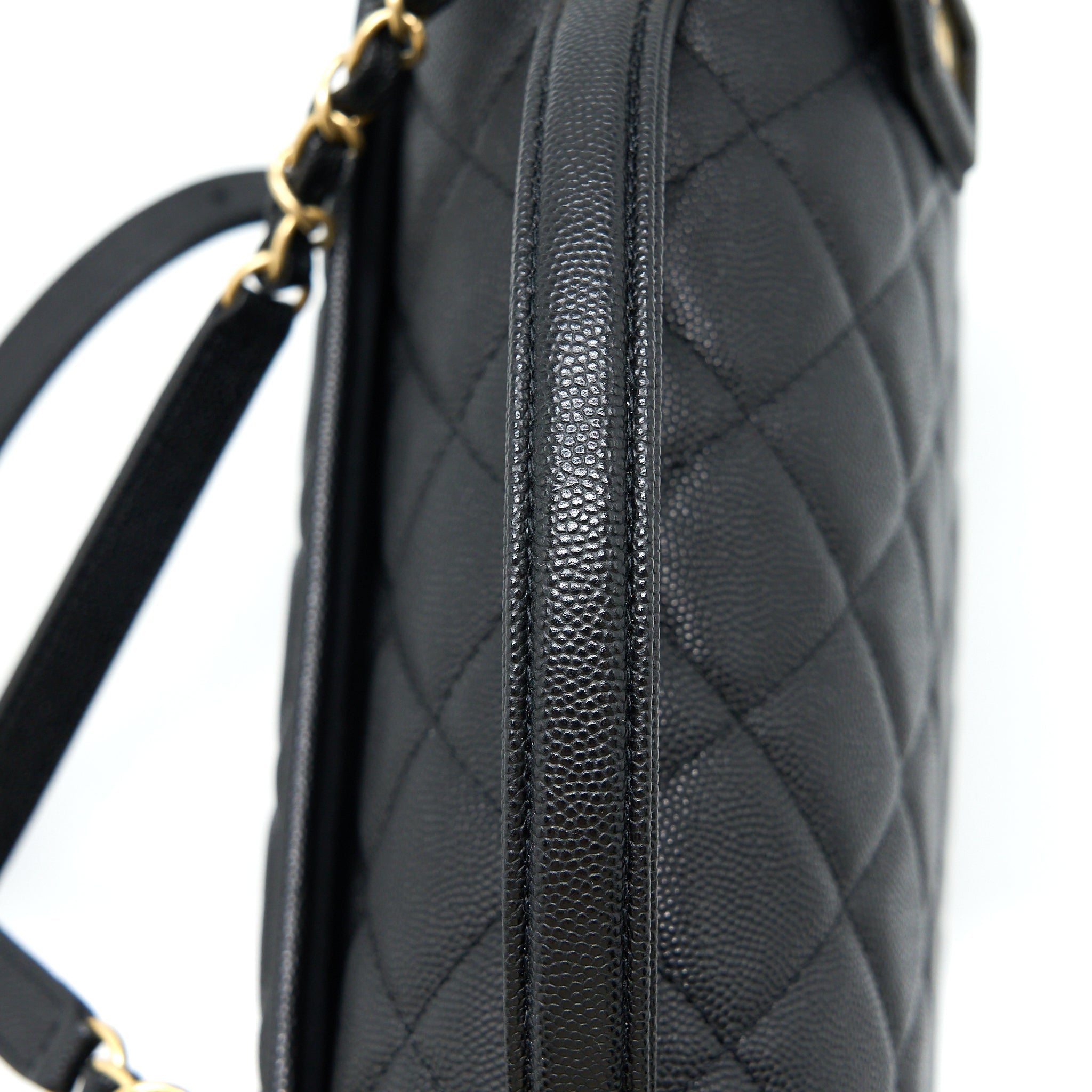 CHANEL 22K LARGE BACKPACK CAVIAR BLACK BRUSHED GHW (MICROCHIP)