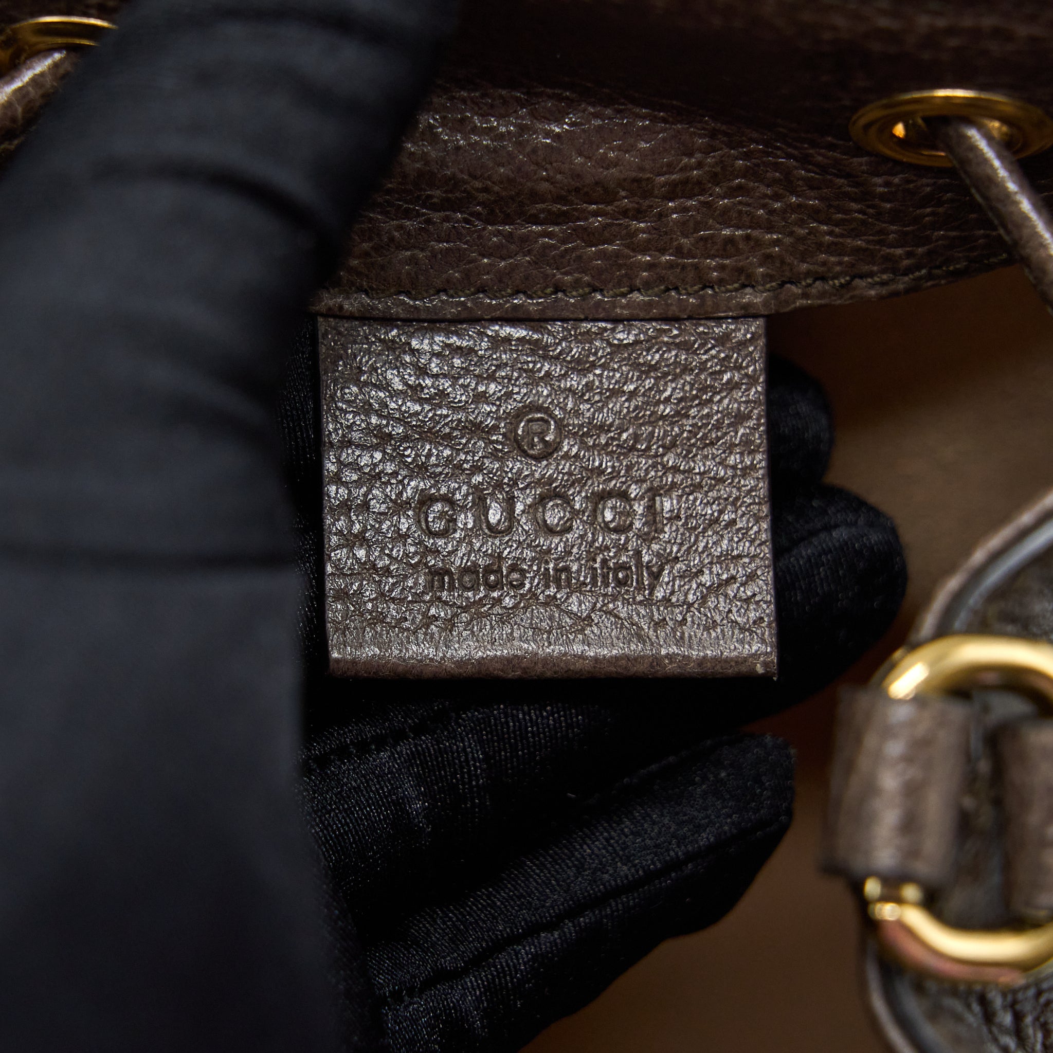 GUCCI OPHIDIA MINI GG BUCKET BAG GG SUPREME CANVAS GHW