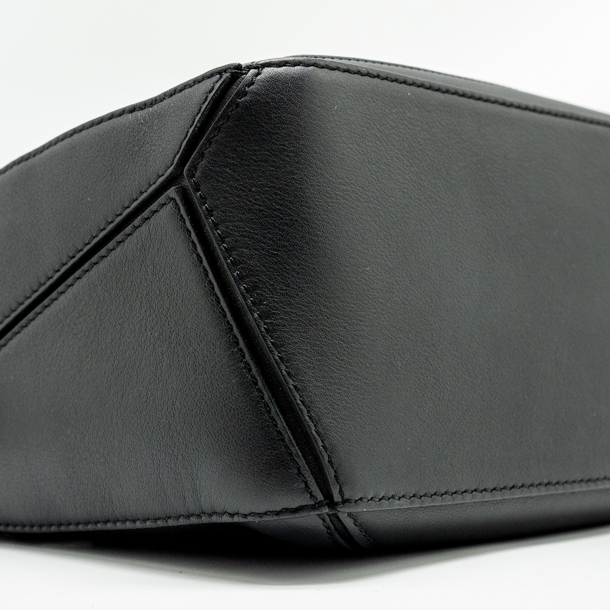 LOEWE SMALL PUZZLE BAG CALFSKIN BLACK SHW