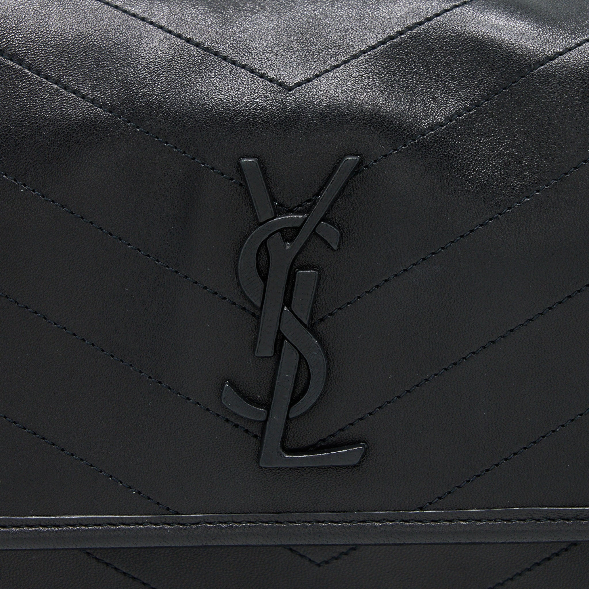 SAINT LAURENT MEDIUM NIKI BAG LAMBSKIN BLACK GHW