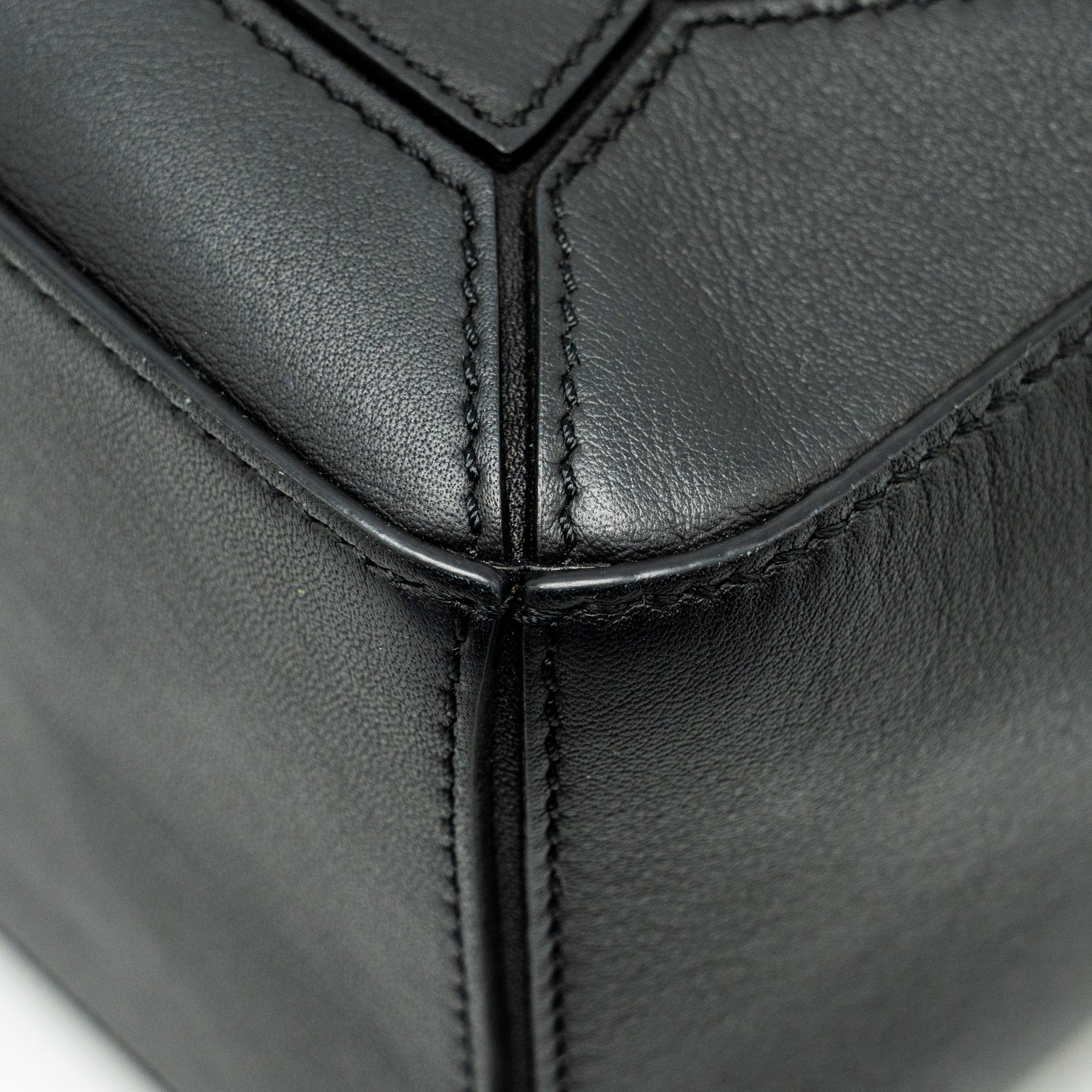 LOEWE SMALL PUZZLE BAG CALFSKIN BLACK SHW