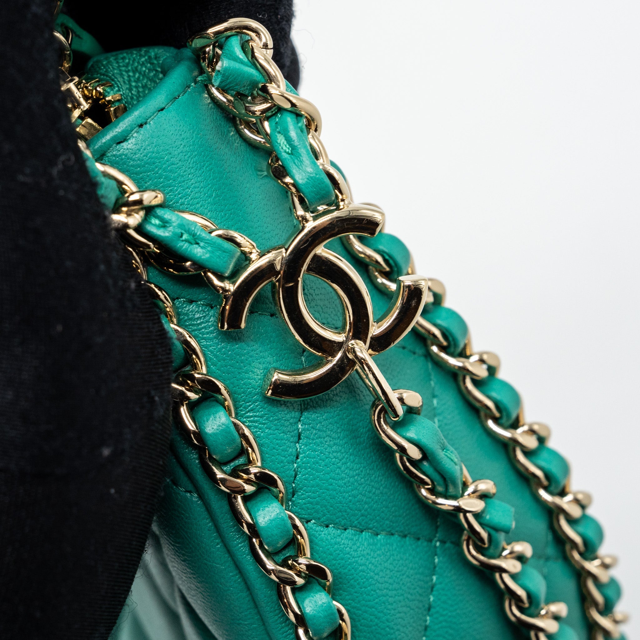 CHANEL SMALL MOON HOBO LAMBSKIN GREEN LGHW (MICROCHIP)