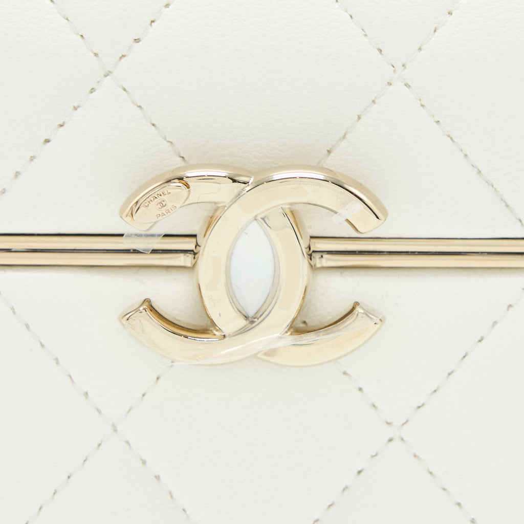 CHANEL 22P QUILTED MINI BOX VANITY WITH CHAIN LAMBSKIN WHITE LGHW