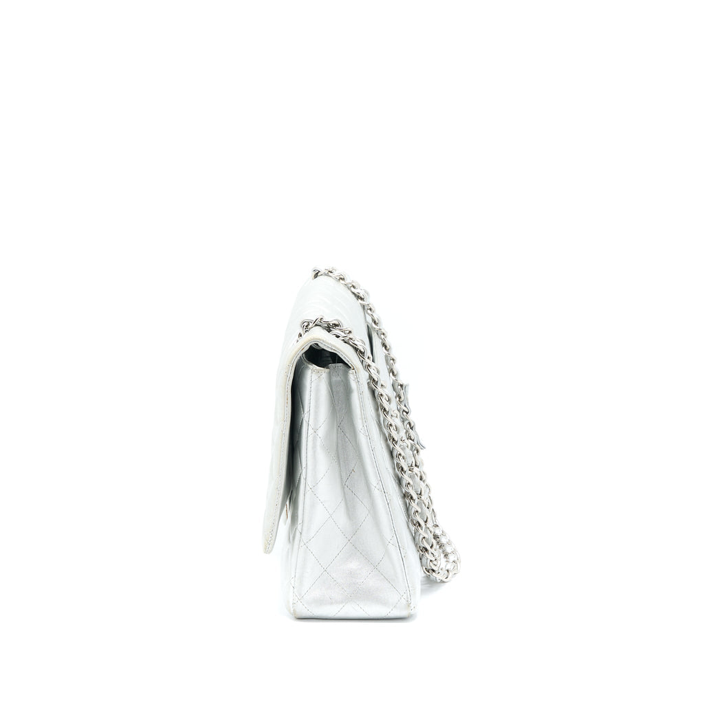 CHANEL MAXI CLASSIC SINGLE FLAP BAG LAMBSKIN SILVER SHW