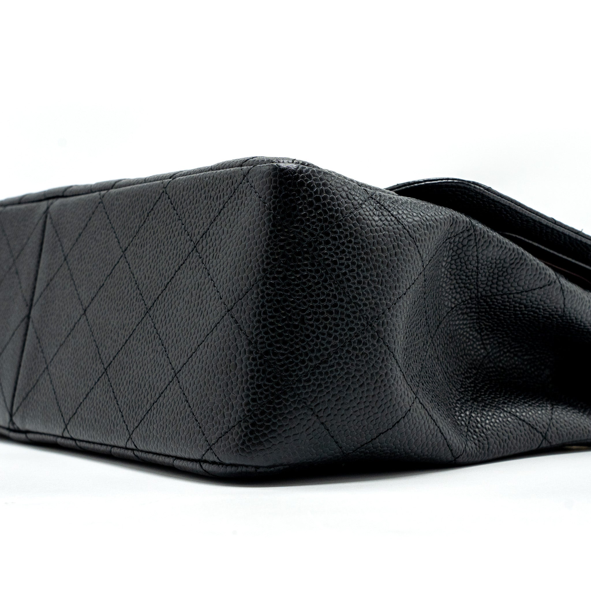 CHANEL JUMBO CLASSIC DOUBLE FLAP BAG CAVIAR BLACK GHW