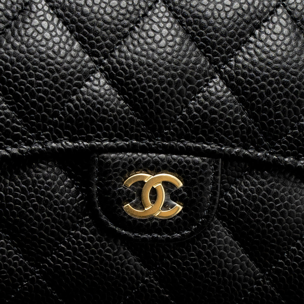 CHANEL CLASSIC COMPACT WALLET CAVIAR BLACK LGHW (MICROCHIP)