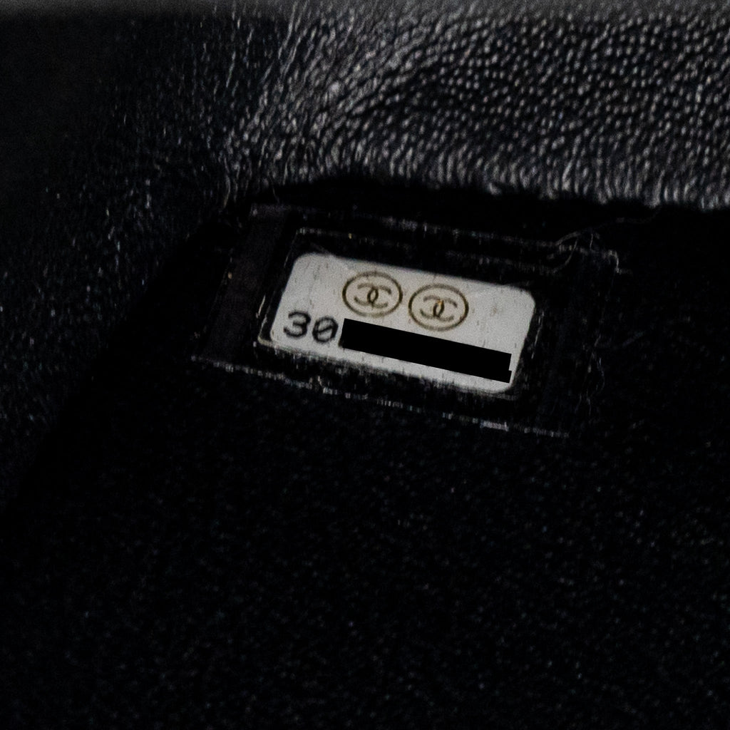CHANEL MINI 2.55 REISSUE FLAP BAG CHEVRON CALFSKIN SO BLACK