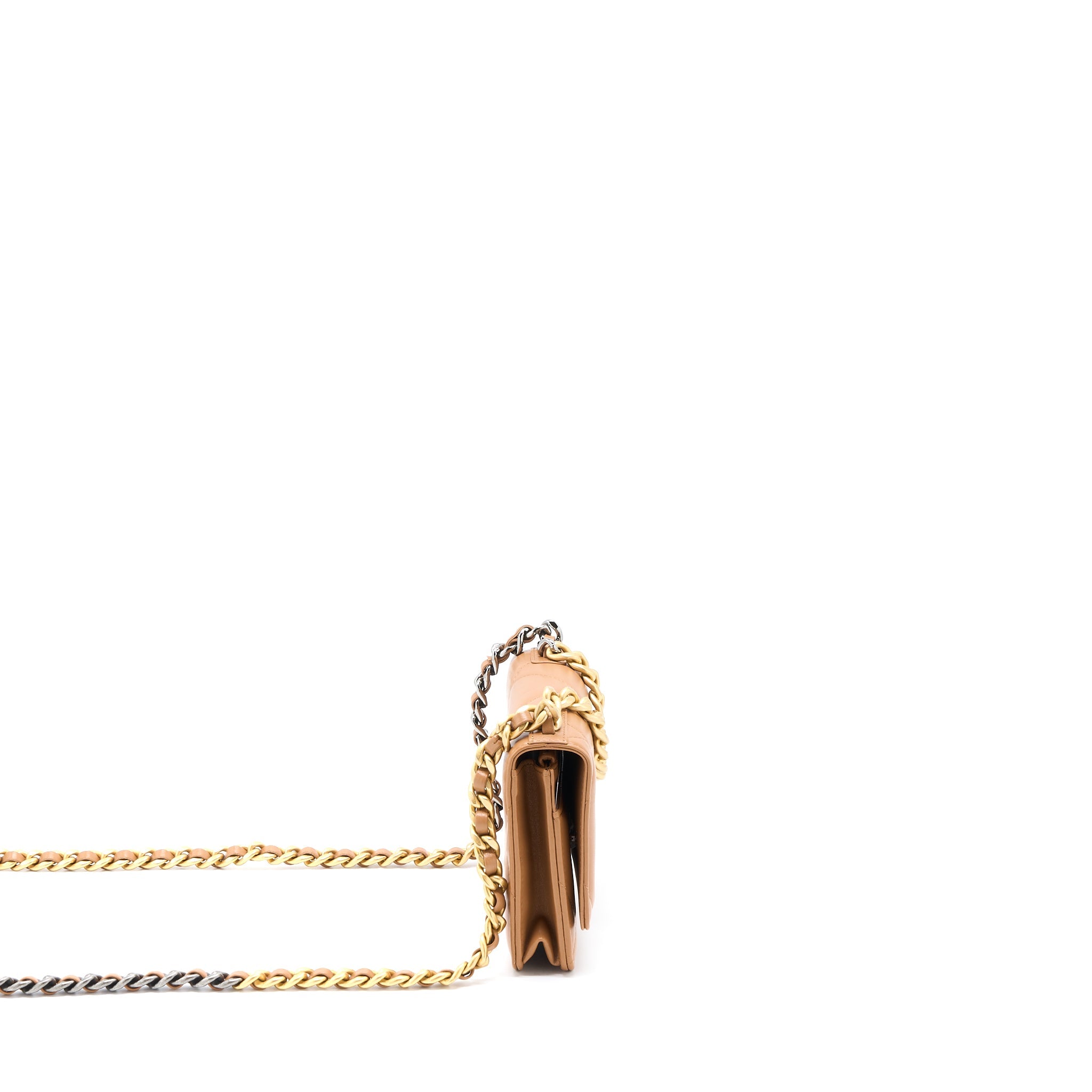 CHANEL 19 WALLET ON CHAIN LAMBSKIN CARAMEL MULTICOLOUR HARDWARE (MICROCHIP)