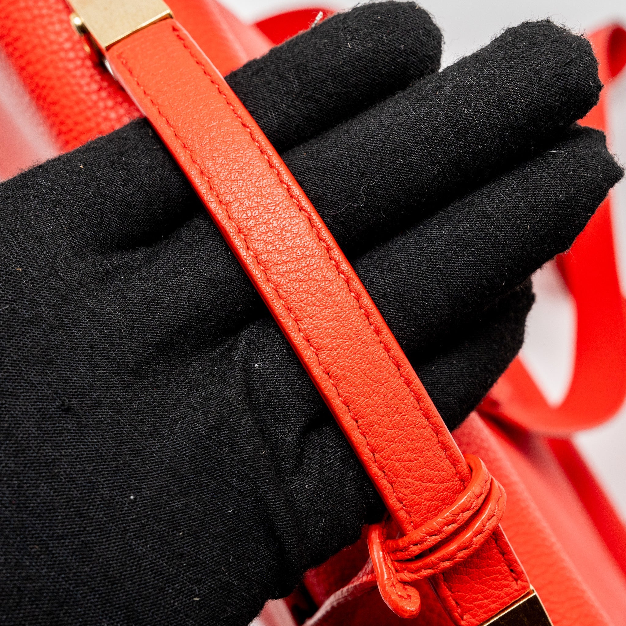 BALENCIAGA BACKPACK CALFSKIN RED GHW