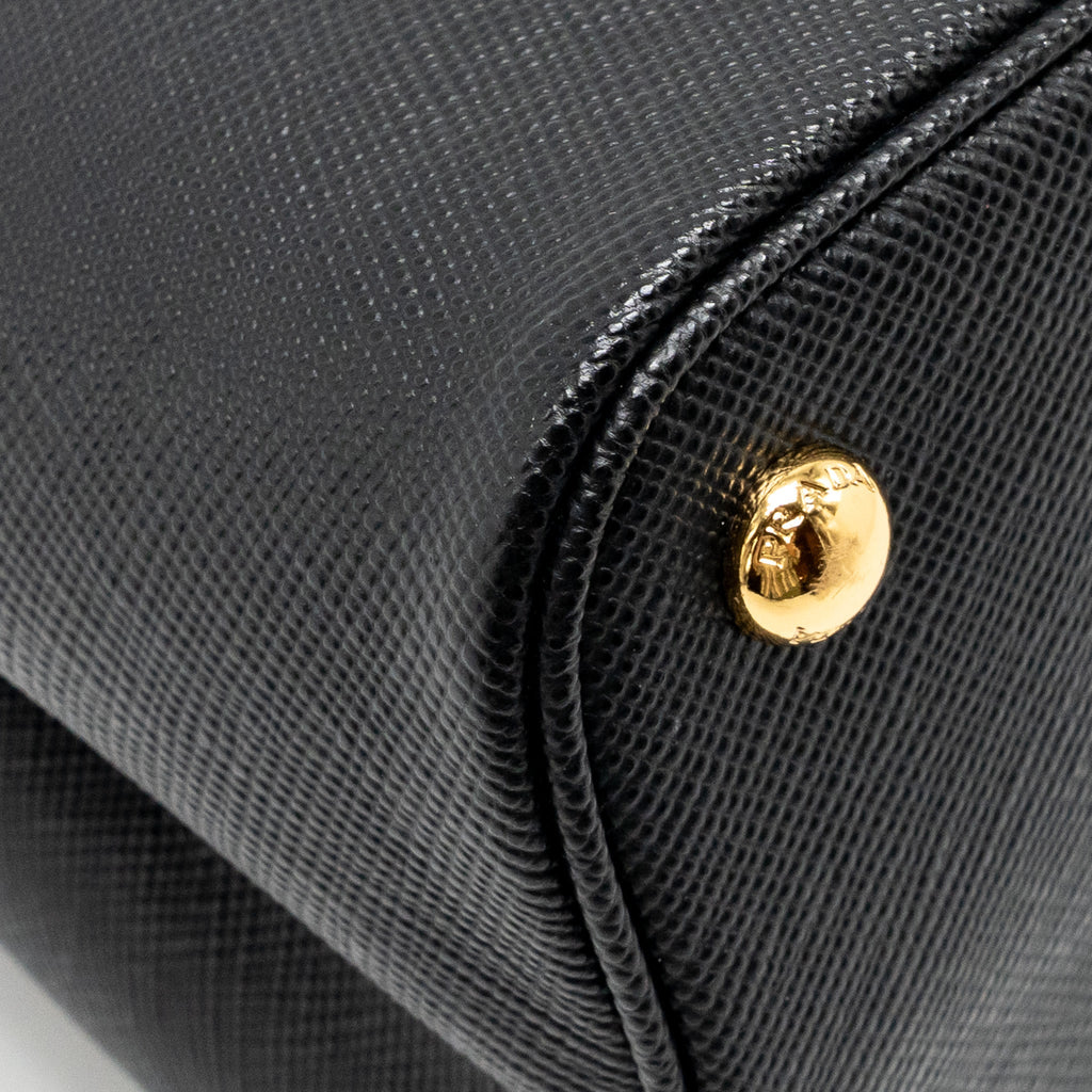 PRADA MEDIUM SAFFIANO CUIR TOTE BAG LEATHER BLACK/FUOCO GHW