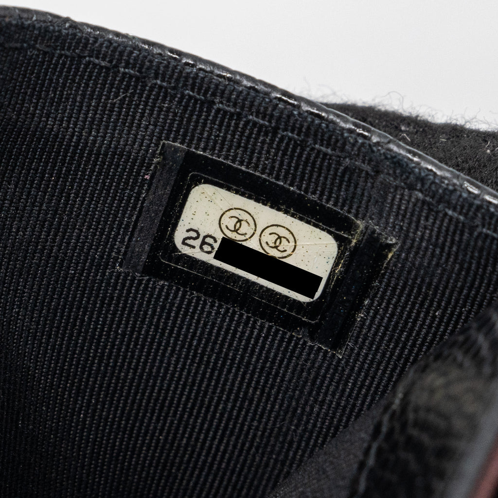 CHANEL CLASSIC FLAP CARD HOLDER CAVIAR BLACK SHW