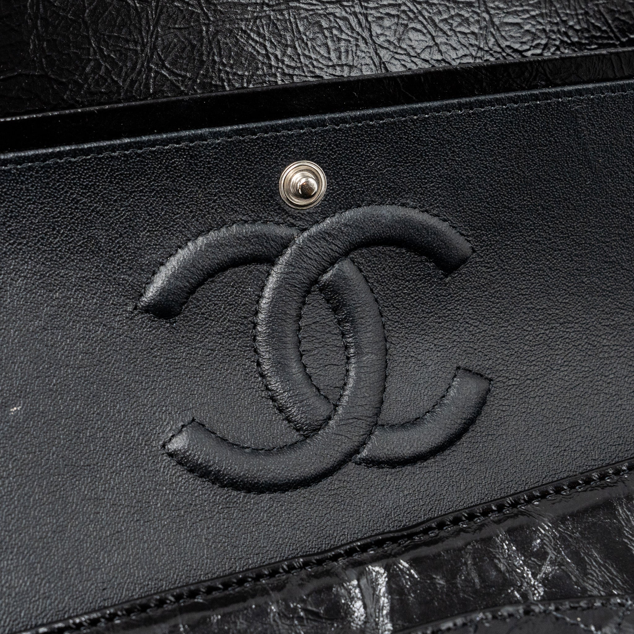 CHANEL MEDIUM CLASSIC DOUBLE FLAP BAG SHINY CALFSKIN SO BLACK