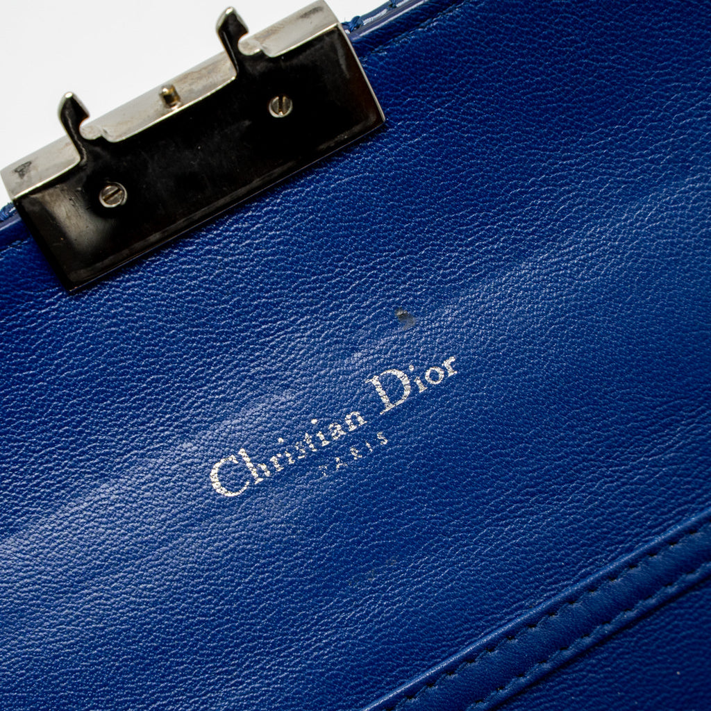 DIOR FLAP WALLET WITH CHAIN PATENT BLUE SHW
