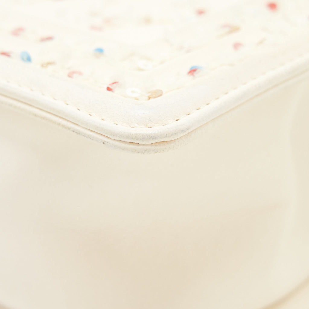 CHANEL SMALL BOY BAG LIMITED WHITE SHW