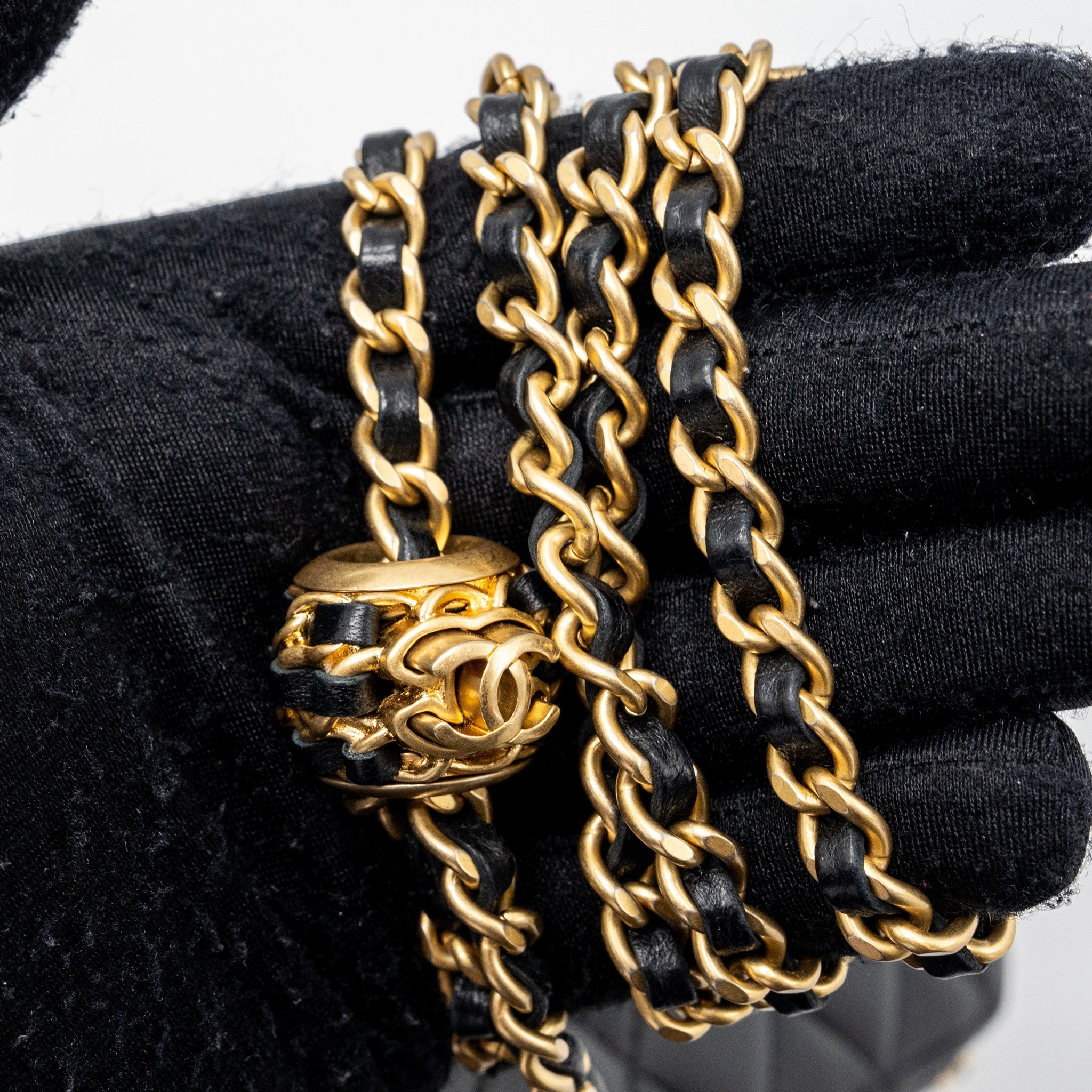 CHANEL PEARL CRUSH LONG VANITY CASE LAMBSKIN BLACK GHW