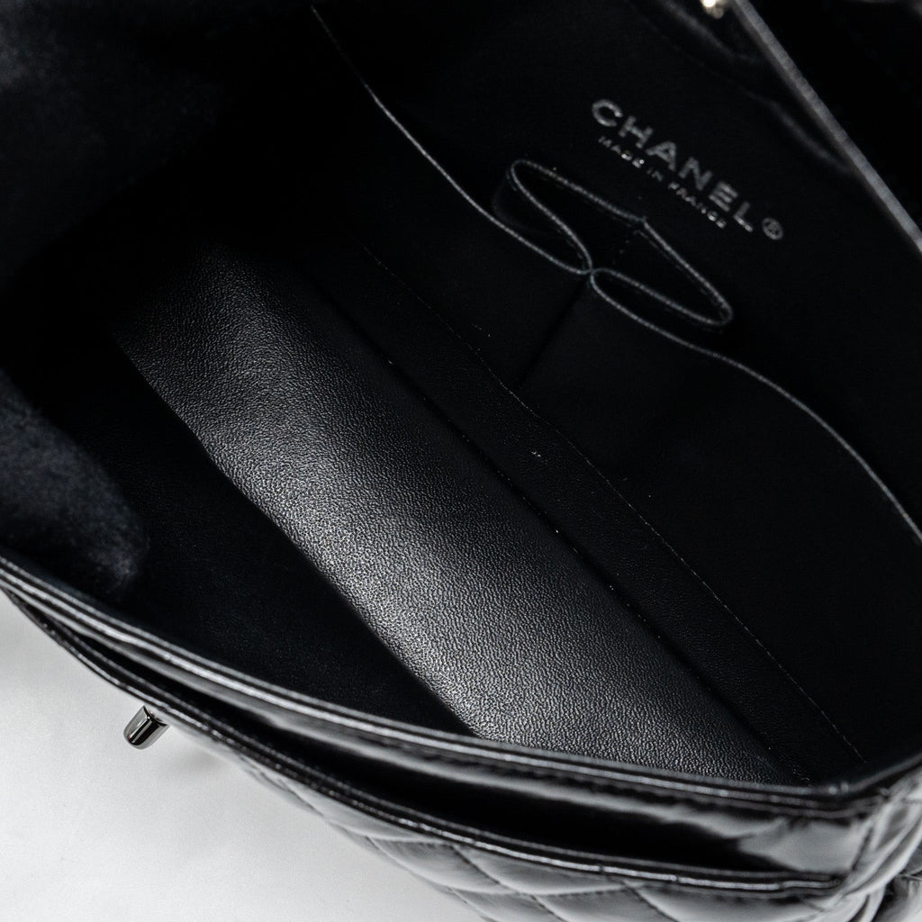 CHANEL MEDIUM CLASSIC DOUBLE FLAP BAG SHINY CALFSKIN SO BLACK