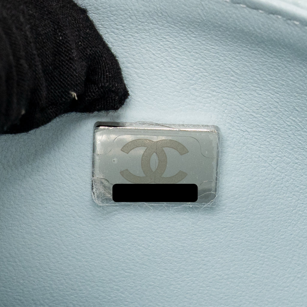 CHANEL SMALL CLASSIC DOUBLE FLAP BAG CAVIAR LIGHT BLUE SHW (MICROCHIP)