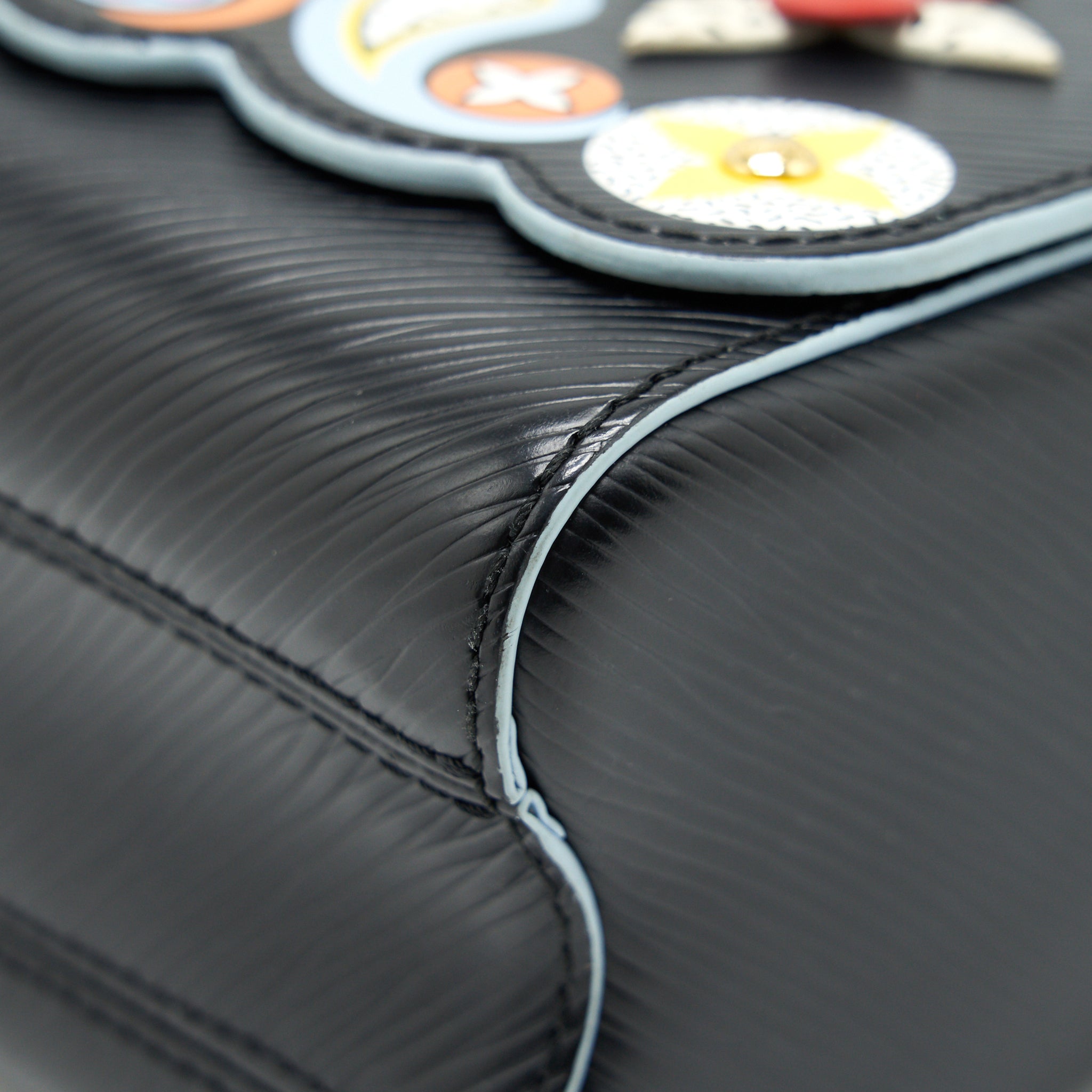LOUIS VUITTOM LIMITED EDITION TWIST BAG BLACK GHW