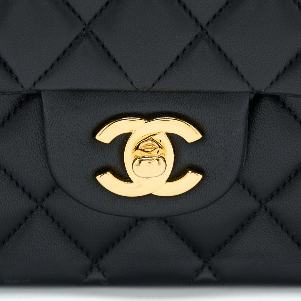 CHANEL MEDIUM CLASSIC DOUBLE FLAP BAG LAMBSKIN BLACK GHW