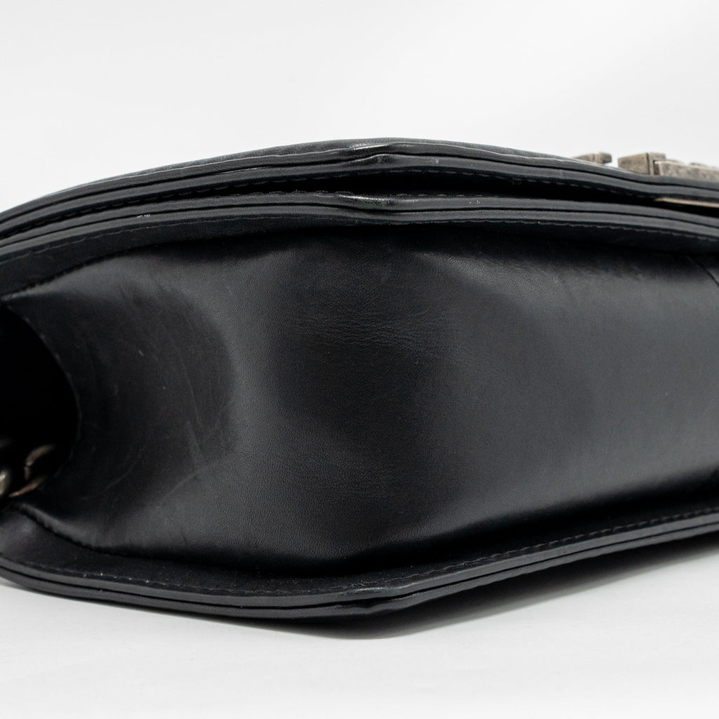 CHANEL MEDIUM BOY BAG CALFSKIN BLACK RUTHENIUM SHW