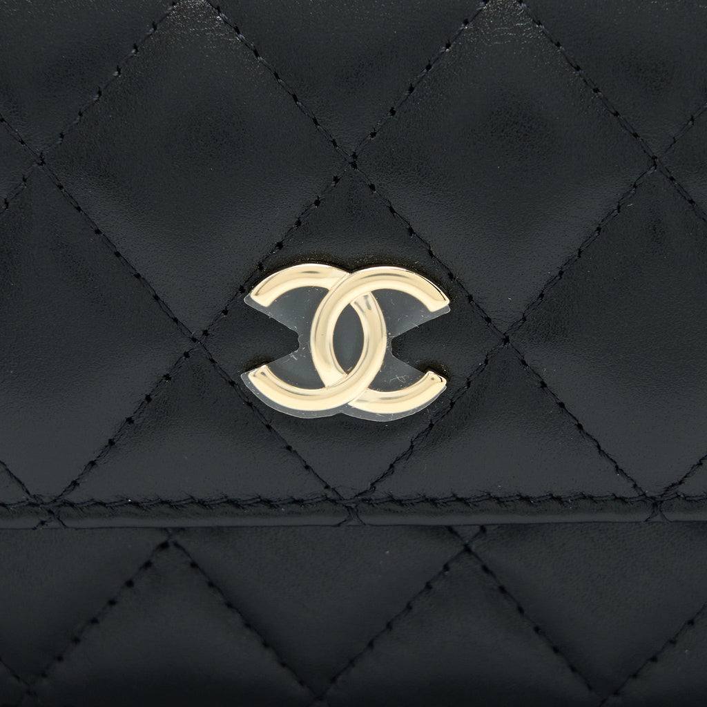 CHANEL MINI BAG WITH GIANT PEARL CHAIN LAMBSKIN BLACK LGHW