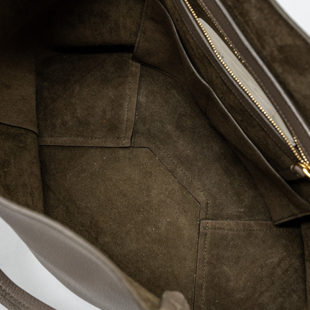 CELINE SMALL CABAS PHANTOM BAG GRAINED CALFSKIN TAUPE GHW