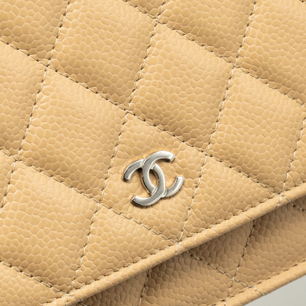 CHANEL CLASSIC WALLET ON CHAIN CAVIAR BEIGE SHW (MICROCHIP)