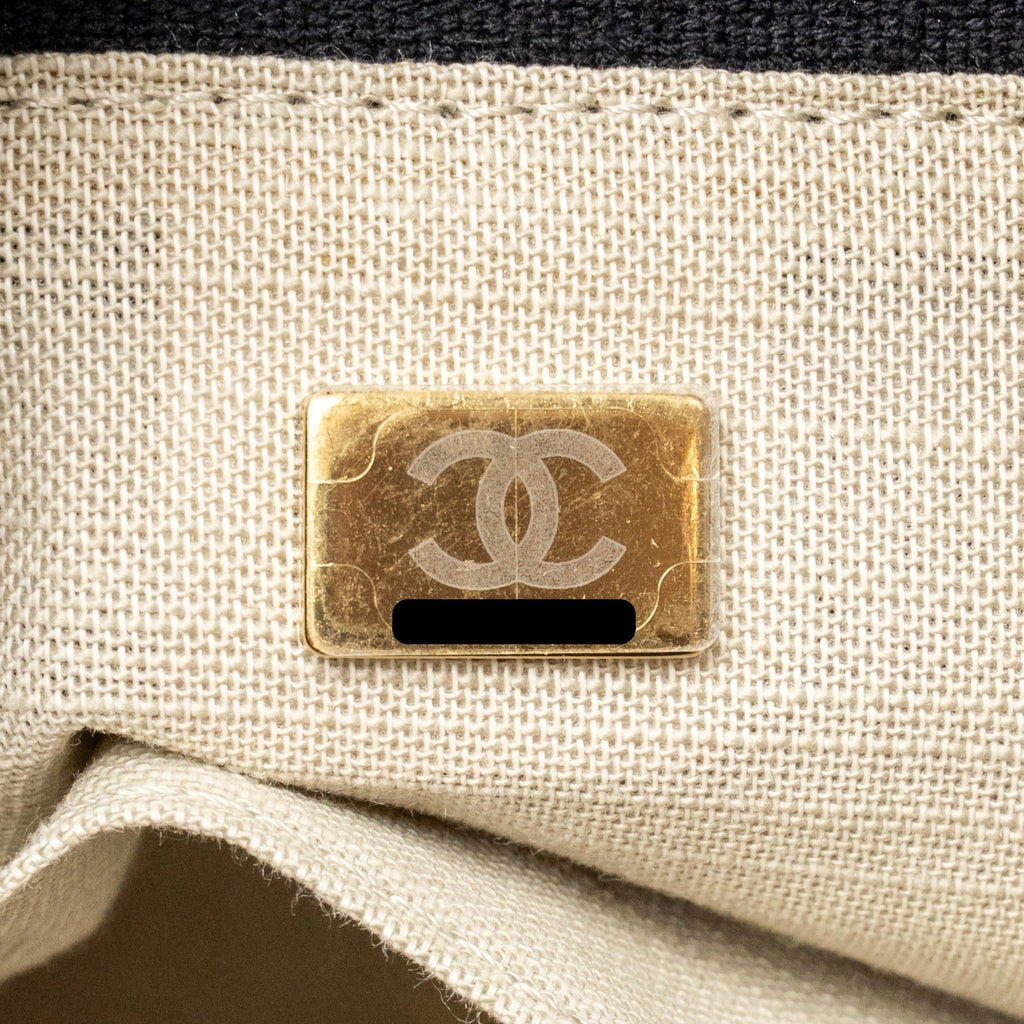CHANEL DEAUVILLE TOTE BAG CANVAS/CALFSKIN BLACK LGHW (MICROCHIP)