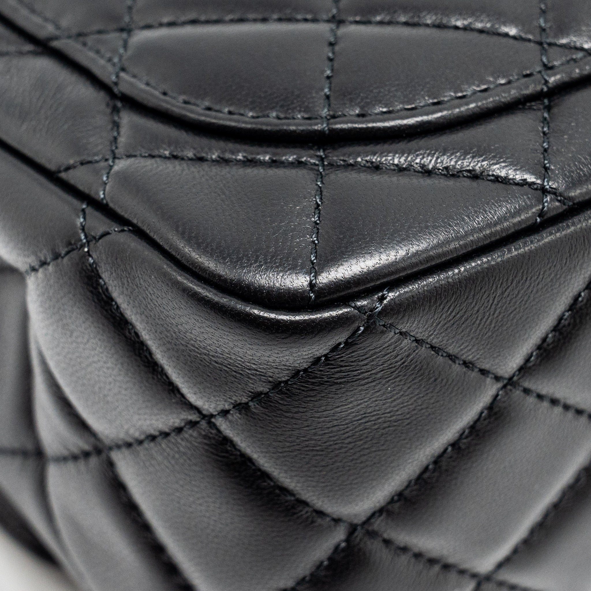 CHANEL PEARL CRUSH MINI SQUARE FLAP BAG LAMBSKIN BLACK GHW (MICROCHIP)