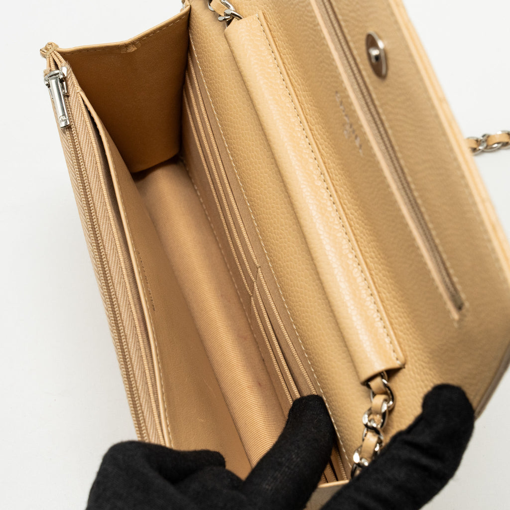 CHANEL CLASSIC WALLET ON CHAIN CAVIAR BEIGE SHW (MICROCHIP)
