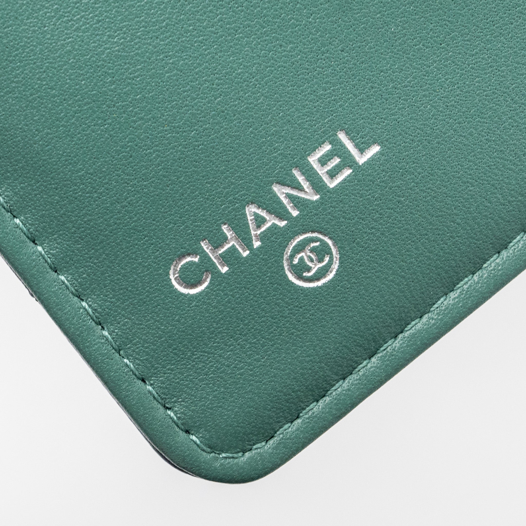 CHANEL LONG WALLET LAMBSKIN DARK GREY/GREEN IN GREEN HARDWARE
