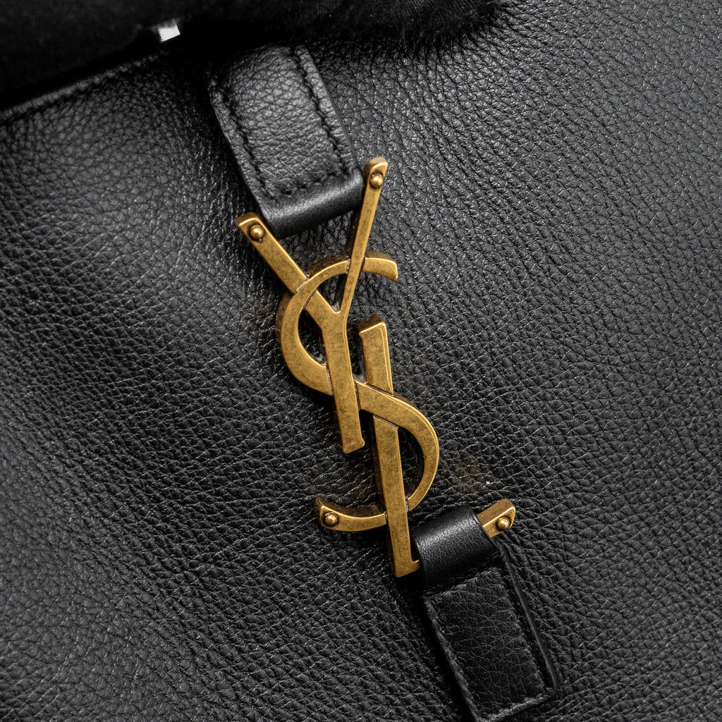 SAINT LAURENT/YSL LE 5 A 7 SUPPLE LARGE SMOOTH CALFSKIN BLACK GHW