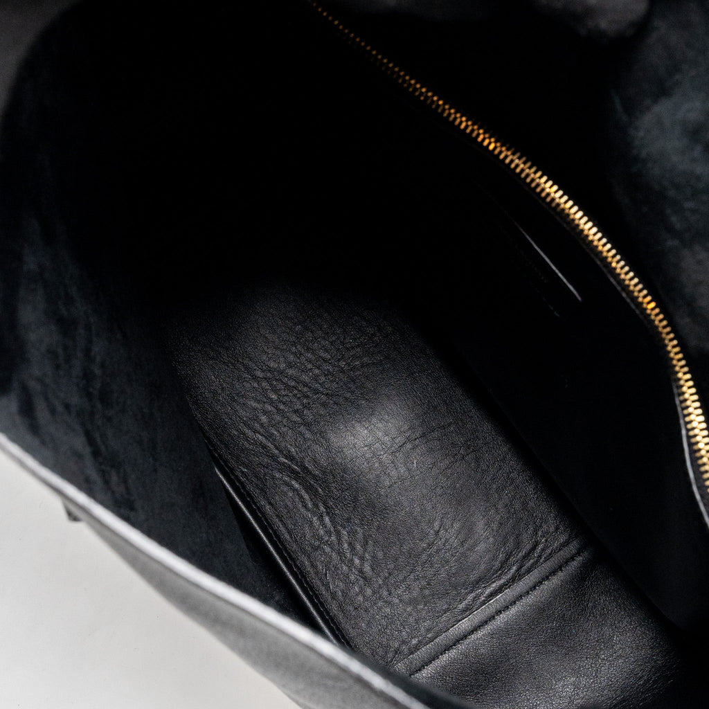 SAINT LAURENT/YSL LE 5 A 7 SUPPLE LARGE SMOOTH CALFSKIN BLACK GHW