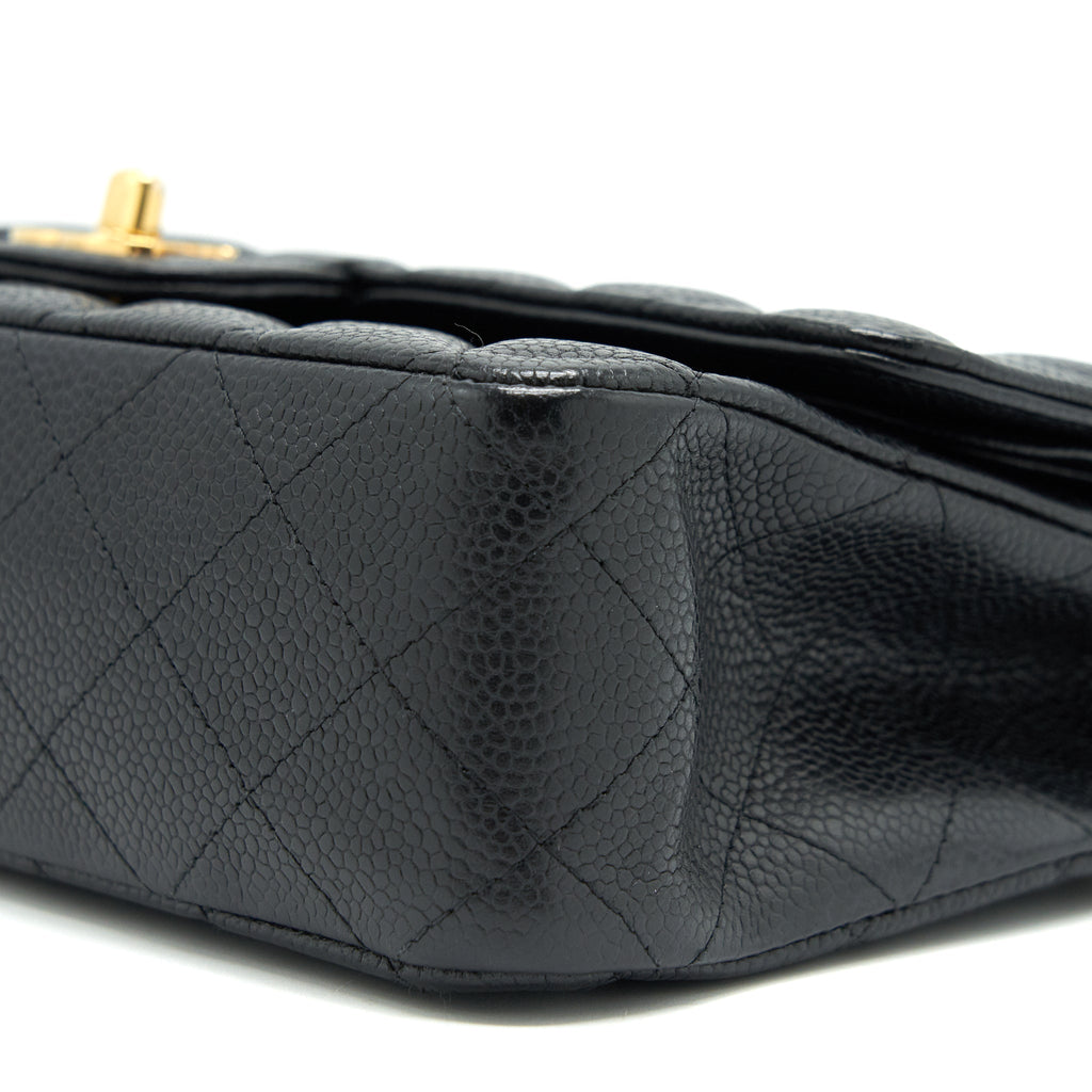 CHANEL CLASSIC DOUBLE FLAP MEDIUM 25CM CAVIAR BLACK GHW