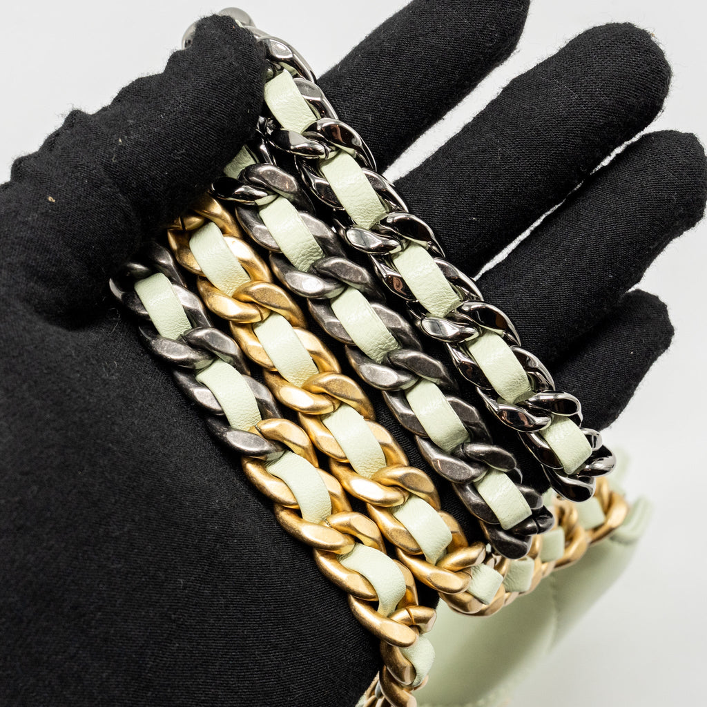 CHANEL 19 MINI CLUTCH WITH CHAIN LAMBSKIN LIGHT GREEN MULTICOLOUR HARDWARE