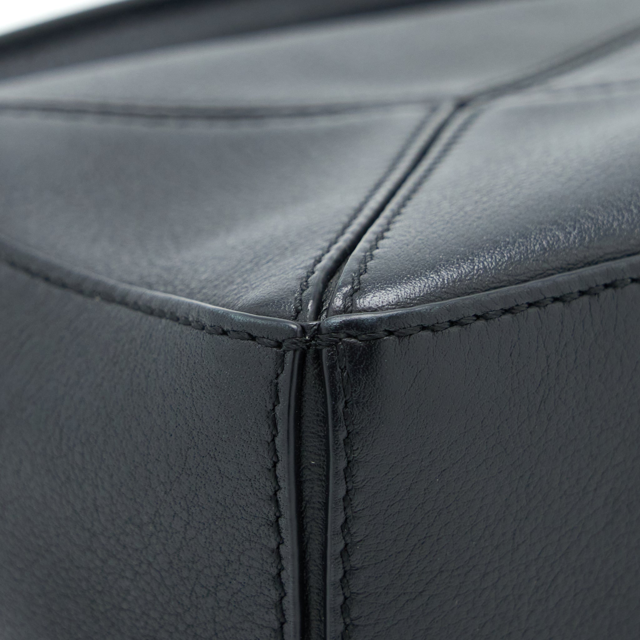 LOEWE MINI PUZZLE CALFSKIN BLACK SHW