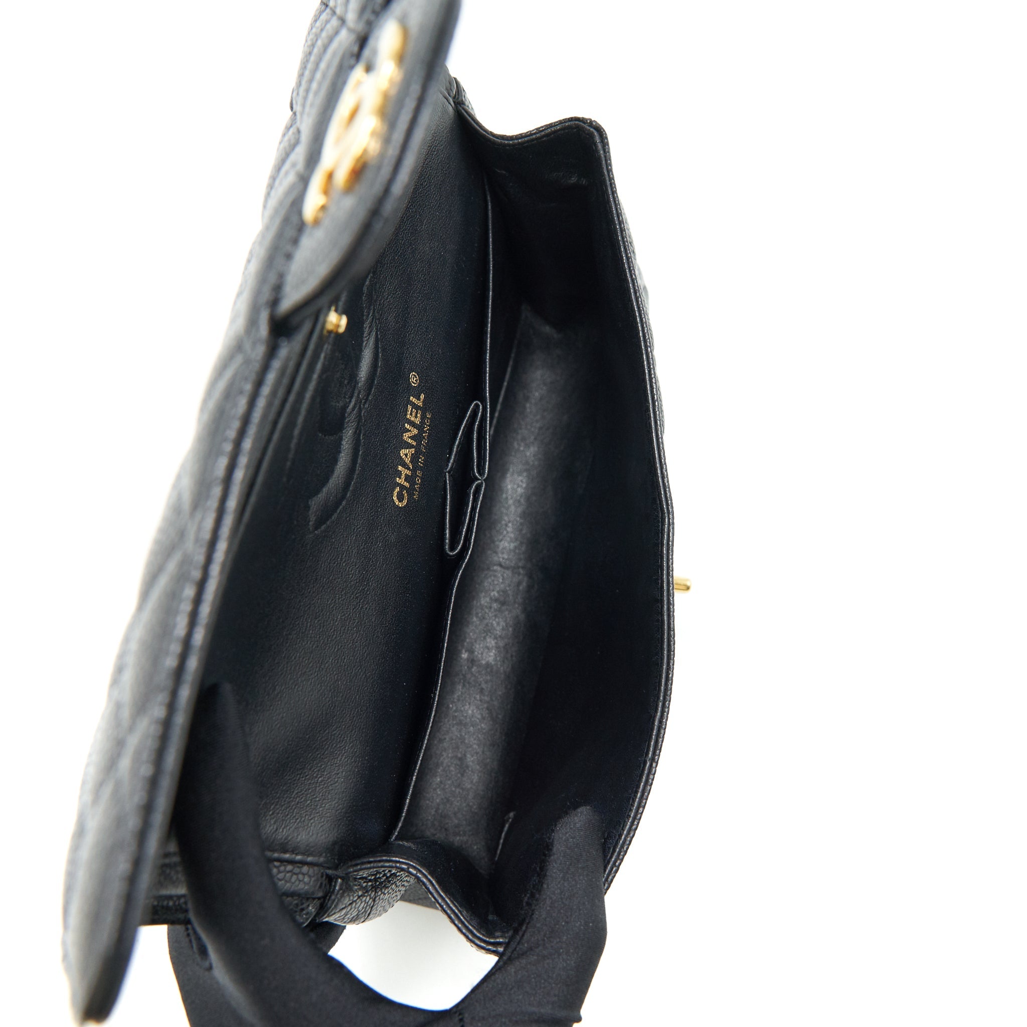CHANEL CLASSIC DOUBLE FLAP MEDIUM 25CM CAVIAR BLACK GHW