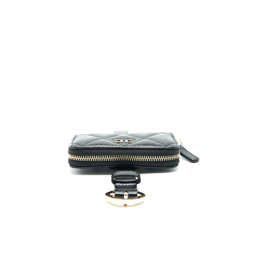 CHANEL ZIPPED COIN PURSE BRACELETS IN SHINY LAMBSKIN