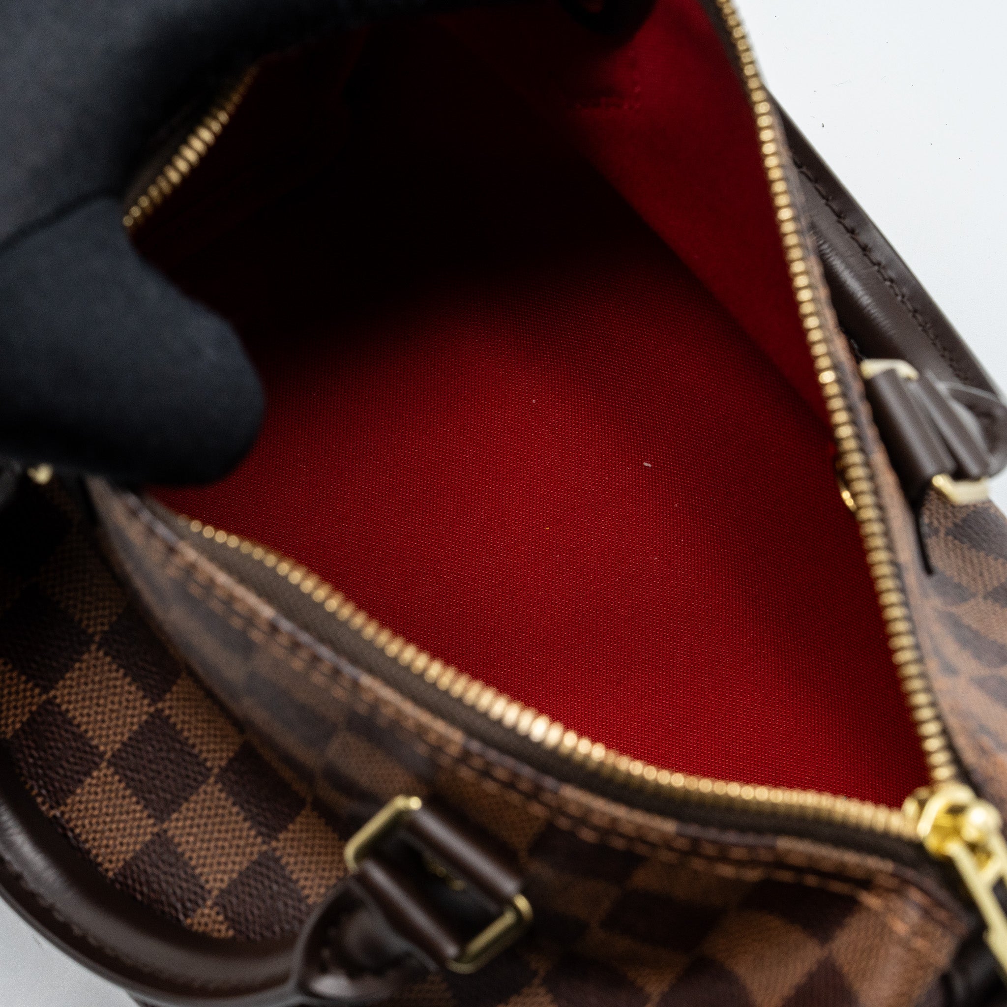 LOUIS VUITTON SPEEDY 25 DAMIER EBENE GHW